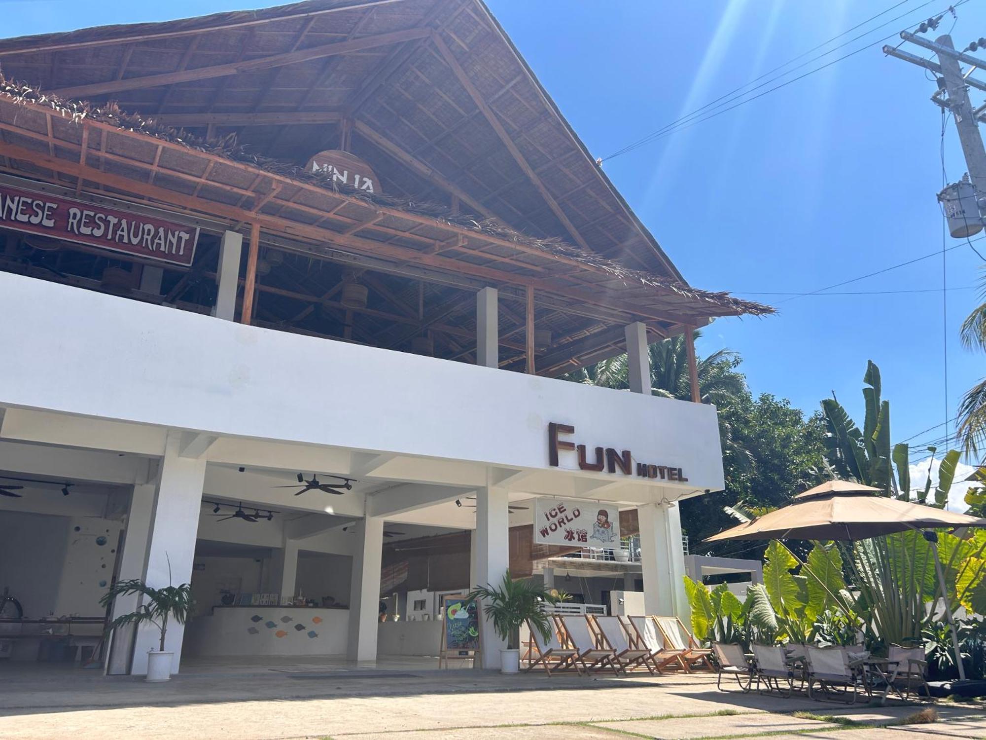 פנגלאו Fun Hotel מראה חיצוני תמונה